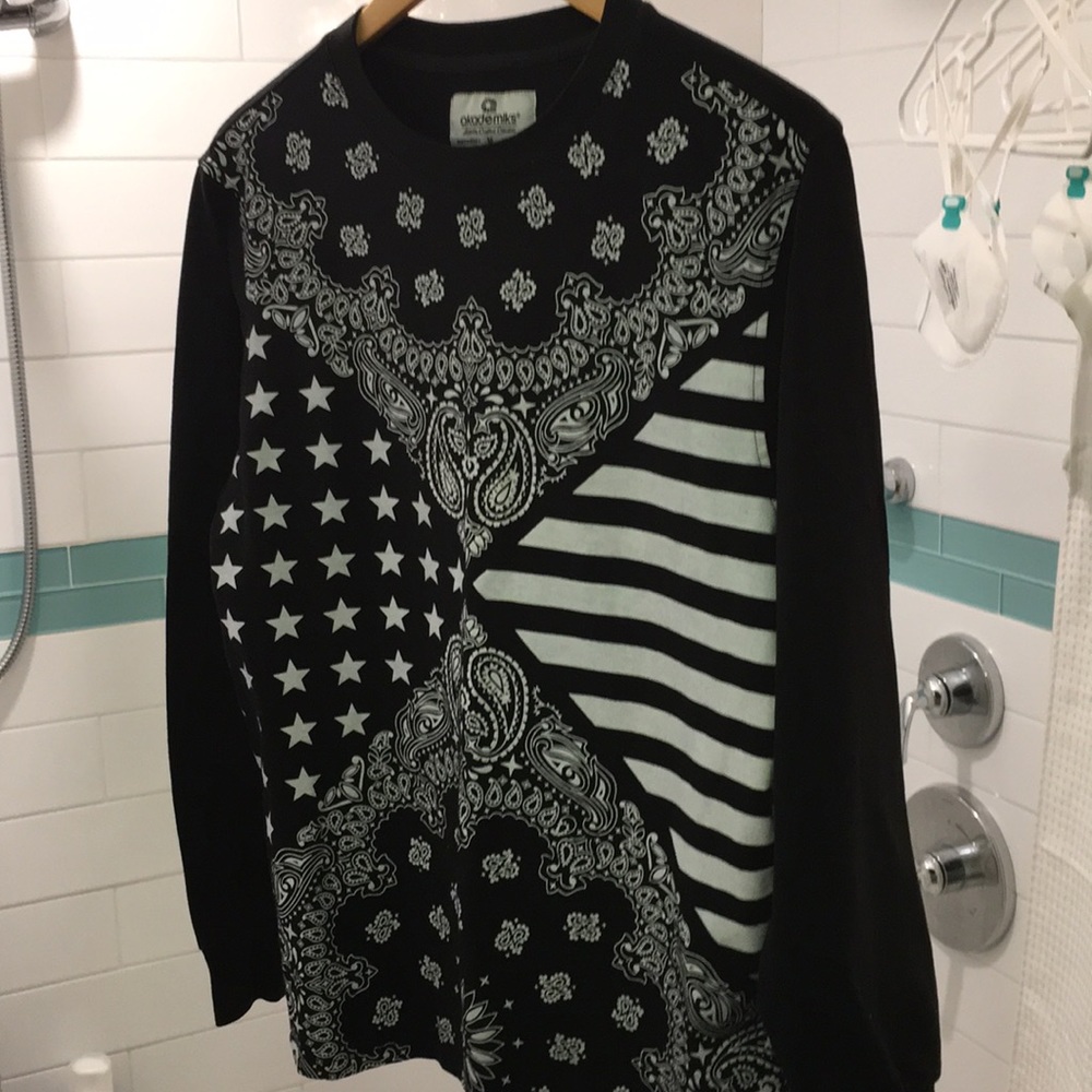 Akademiks American flag & pattern long sleeve